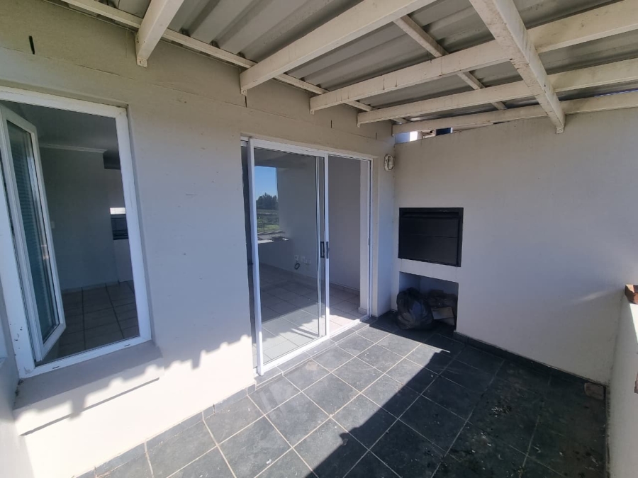 To Let 2 Bedroom Property for Rent in Klein Drakenstein Western Cape